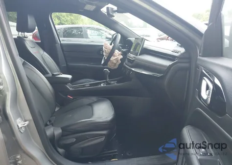 2023 Jeep Compass Trailhawk 4X4 from USA, damaged, VIN 3C4NJDDN8PT524820